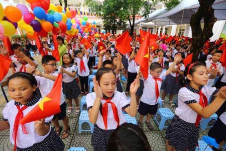 khai giang.jpg